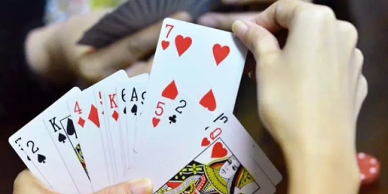 Mẹo xếp bài Tiến Lên: Tăng cơ hội thắng trong từng ván chơi 2 Giới thiệu về trò chơi tiến lên