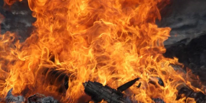 Giải Mã Nằm Mơ Thấy Lửa: Điềm báo về con số may mắn nào? 4 Một số con số thường được liên kết với các dạng giấc mơ liên quan đến lửa